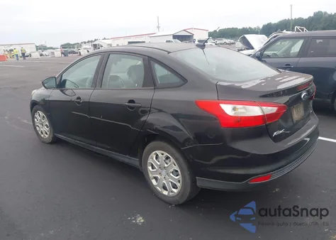 2012 Ford Focus Se z USA, uszkodzony, nr VIN 1FAHP3F27CL162483